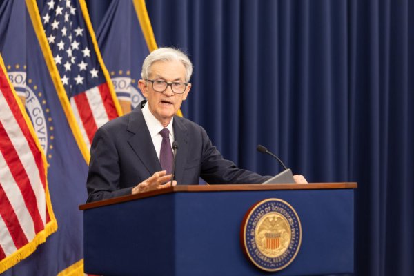 掌上世界 【环球财经】美联储“豪装”？鲍威尔发信否认白宫指责